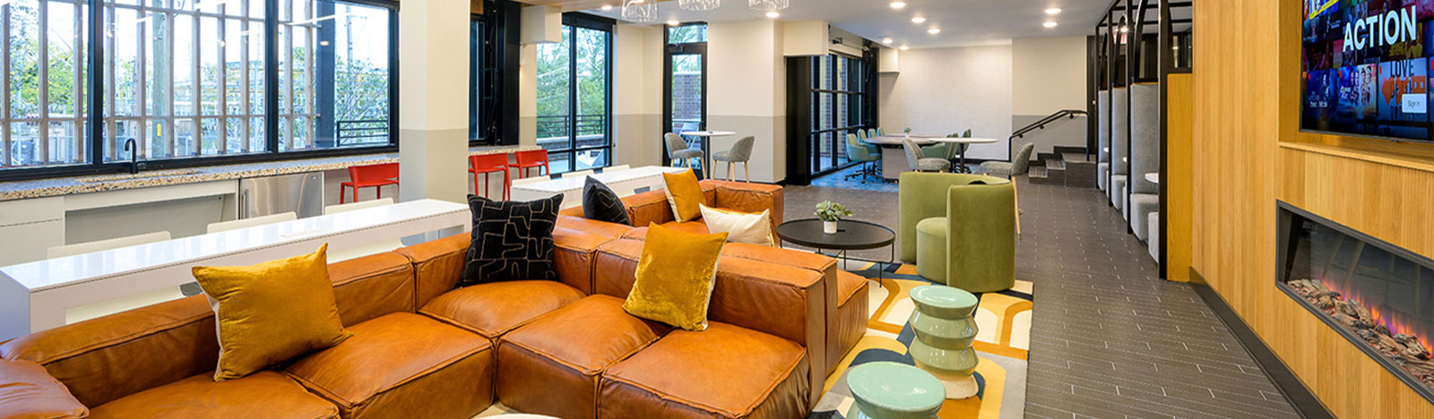 Schedule a tour hero banner